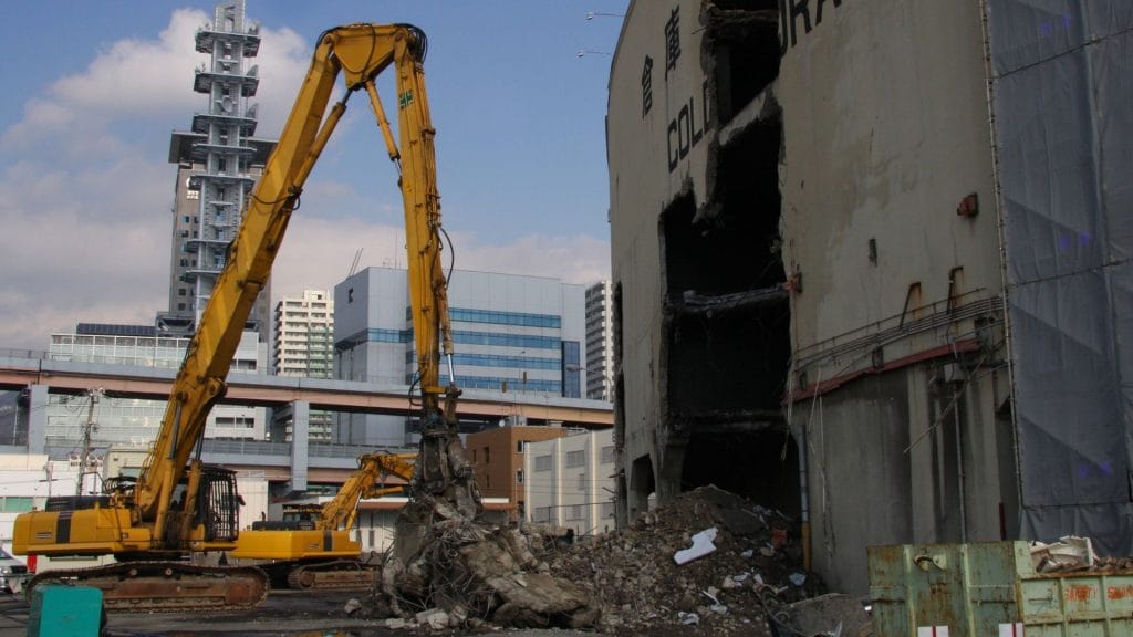 הריסת מבנים